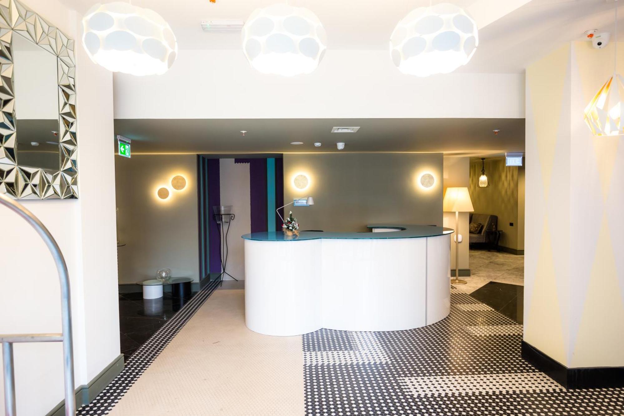 Brosse Garden 4*