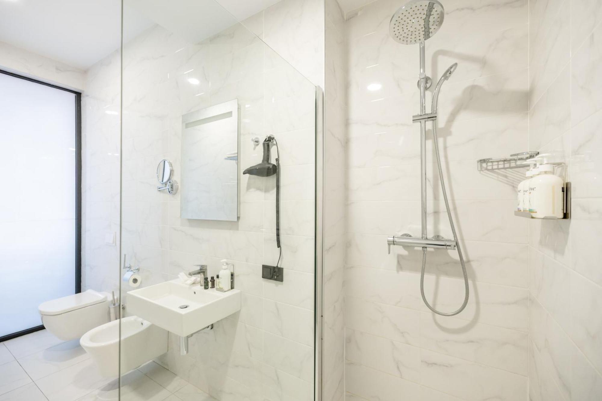 Brosse Garden 4*