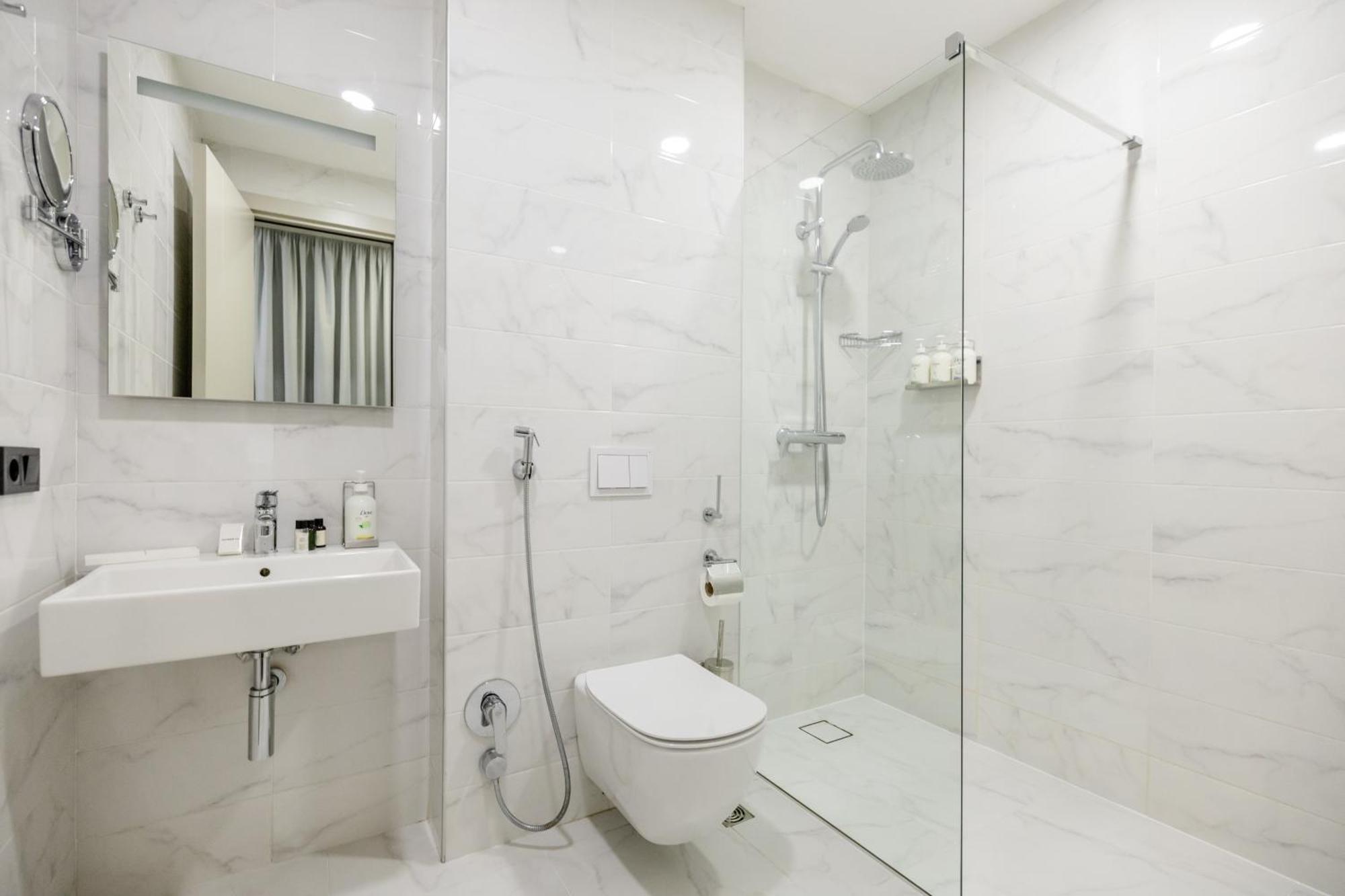 Brosse Garden 4*
